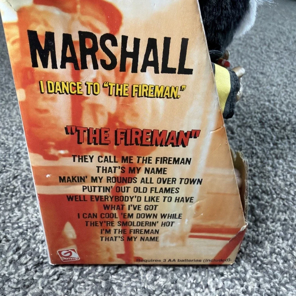 2003 Gemmy Marshall The Fireman Singing Hamster 7